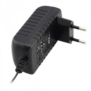 Power adapter for Raspberry Pi 5V / 2.5A microUSB Akyga